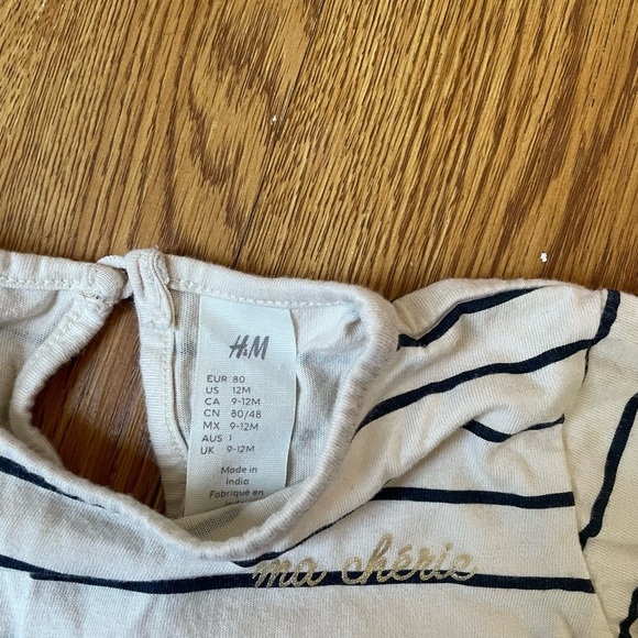 Cute fall 4 piece bundle sZ 12 months for babygirl - Picture 5 of 9